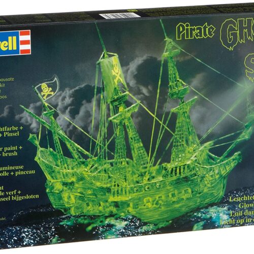 VASCELLO FANTASMA FLUORESCENTE AL BUIO MODELLO REVELL SCALA 1/72